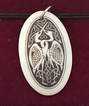 Necklace Pendant Bird (Oval)